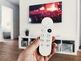 Nowy standard telewizji naziemnej DVB-T2 w 2022 roku. Wymiana telewizora będzie konieczna? Harmonogram wprowadzania zmian