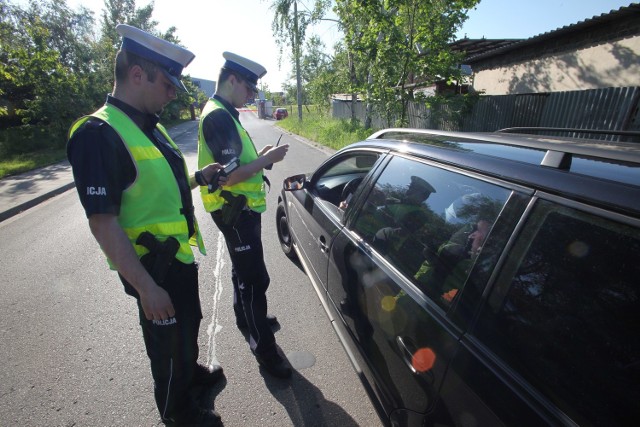 59-latek kierował autem mając w wydychanym powietrzu około 5 promili alkoholu.