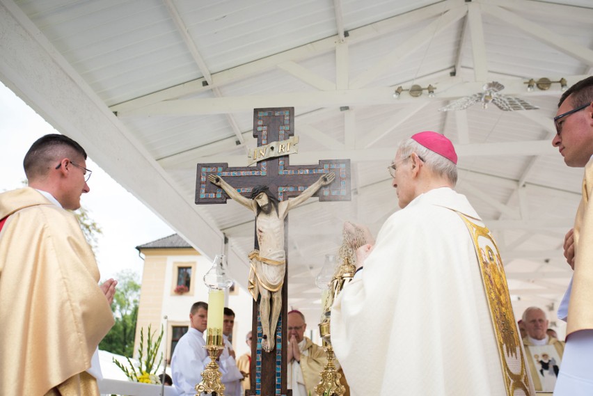 W niedzielę abp Alfons Nossol świętował w Kamieniu Śl. 85...