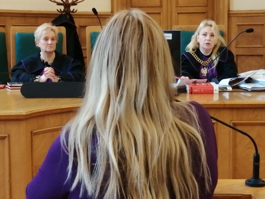 Na procesie fałszywego księdza w łódzkim sądzie zeznawali świadkowie. Pracowali dla oskarżonego jako kierowca i urzędniczka
