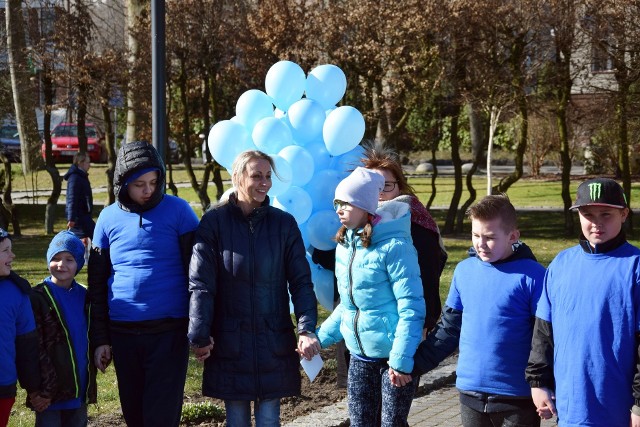 Publiczna Szkoła Podstawowa w Kamnicy obchodziła Światowy Dzień Autyzmu.
