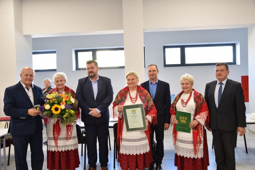 Zespoły śpiewacze z gminy Rejowiec Fabryczny odznaczone za wkład w rozwój lokalnego dorobku kulturalnego. Zobacz zdjęcia