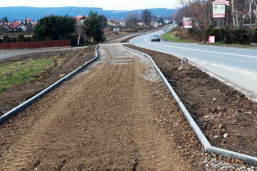 Nowy Sącz. Ścieżka rowerowa i chodnik wzdłuż ul. Witosa [ZDJĘCIA]