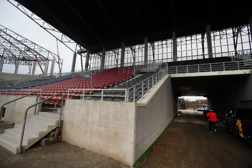 Stadion Pogoni - stan prac 19 listopada 2021.