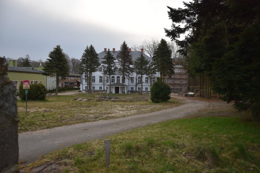 XIX-wieczny pałac w Biesowicach.