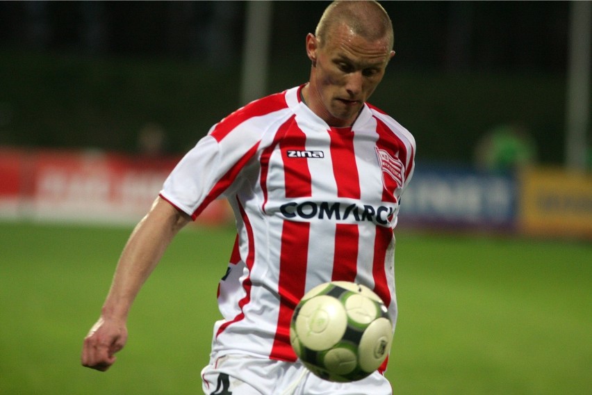 Grał w Cracovii w latach 2007 - 2009, 49 meczów, 4 gole....