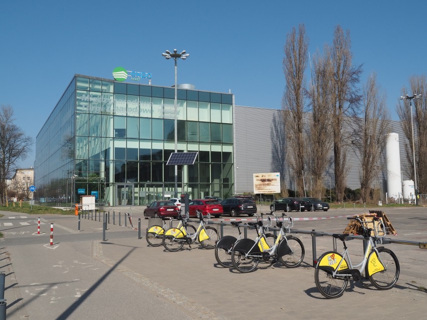 Szpital tymczasowy w hali Expo Łódź kończy działalność. Wrócą targi i kongresy, albo powstanie tu punkt dla uchodźców