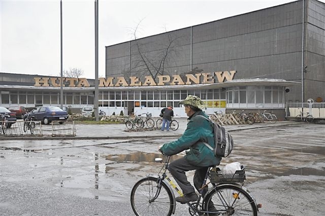 Zwalniani hutnicy mają szansę za darmo podnieść swoje kwalifikacje. (fot. Mariusz Jarzombek)