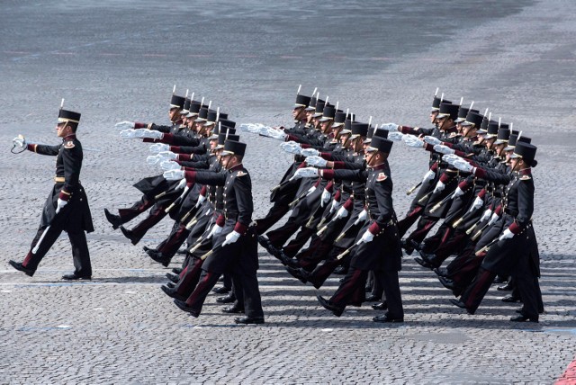 Parada z okazji Święta Narodowego Francji