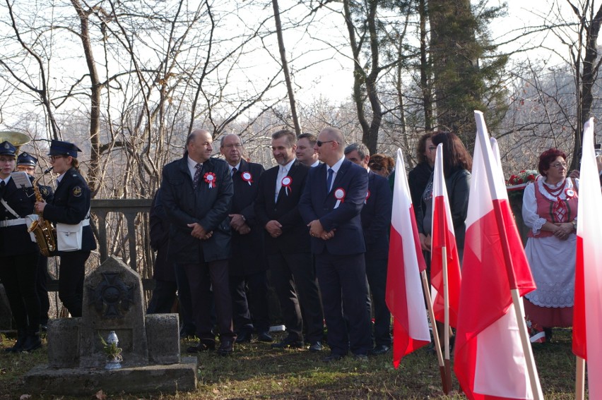 Święto Niepodległości w Gminie Gorlice z mszą świętą na zagórzańskim cmentarzu