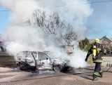Pożar samochodu w Cyku. 13.04.2022. Interweniowała OSP Czarnia