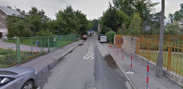 Ulica Żółkiewskiego, widok z Google Street View z 2011 r.