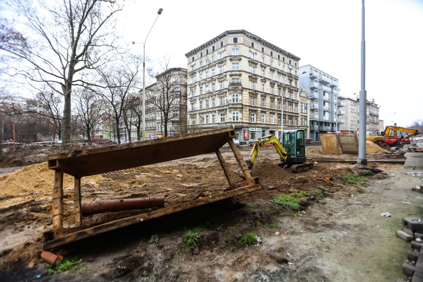 Po przebudowie, torowisko tramwajowe zostanie wydzielone....