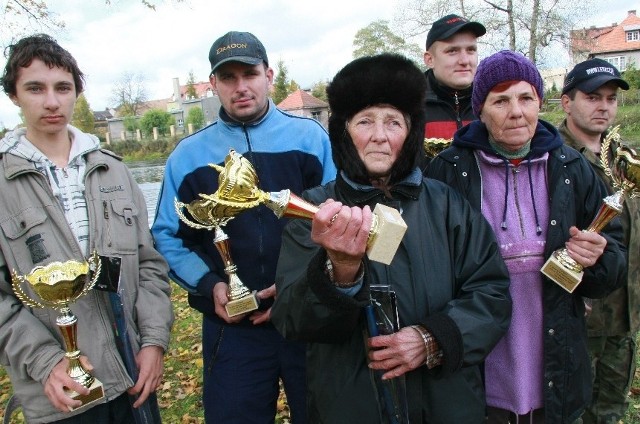 Zawody wygrali Zofia Solska, Jadwiga Niziurska, Michał Kraczkowski, Waldemar Bator, Mariusz Nowik i Ferdynand Pacuła.