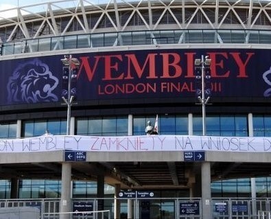 "Stadion Wembley zamknięty na wniosek Donalda Tuska"