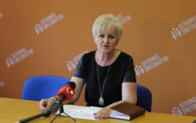 Barbara Cudzik, dyrektor Powiatowego Centrum Pomocy Rodzinie w Ostrowcu Świętokrzyskim.