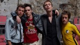 "London Town". Jonathan Rhys Meyers jako charyzmatyczny frontman The Clash od 7 kwietnia na VOD [WIDEO+ZDJĘCIA]