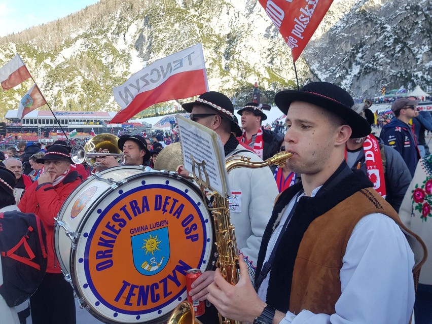 Planica/Limanowa. Górale Beskidu Wyspowego świadkami triumfu polskich skoczków