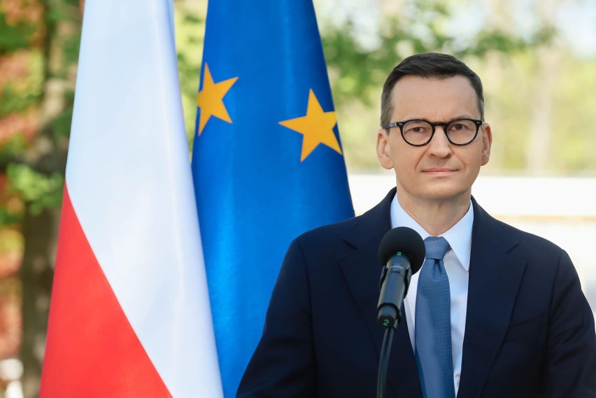Prezes rady Ministrów zachęcił do wywieszenia dziś polskiej...