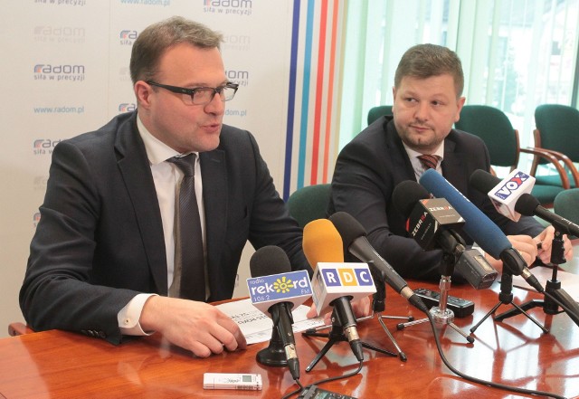 O pieniądzach unijnych dla Radomia mówili prezydent Radomia Radosław Witkowski i jego zastępca Jerzy Zawodnik.
