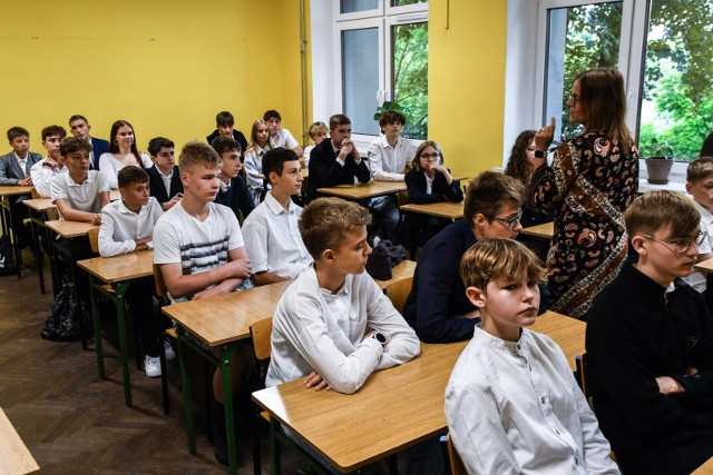 W Bydgoszczy, w szkołach prowadzonych przez ratusz, aktualne dane dotyczące sytuacji kadrowej nauczycieli będą znane po 8 września.