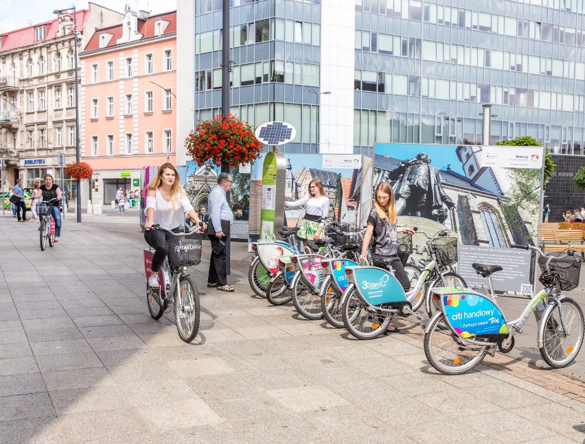 Miejskie rowery w Katowicach robią furorę WIDEO + ZDJĘCIA