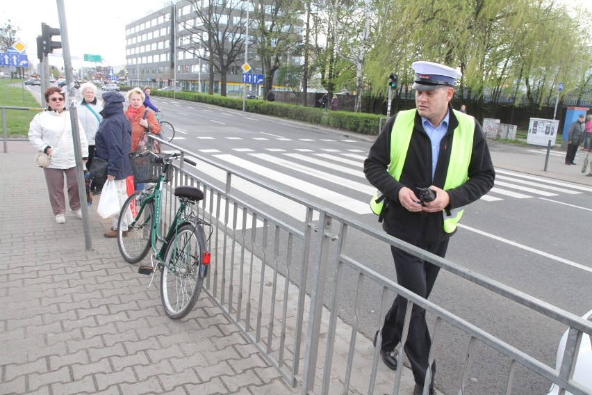 Podwyżki po 218 zł zostały wypłacone w marcu ze spłatą od...