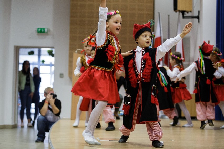 Przegląd twórczości patriotycznej tarnowskich przedszkolaków [ZDJĘCIA]