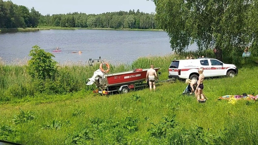 19 czerwca strażacy wyłowili z zalewu Czapielówka w Czarnej...