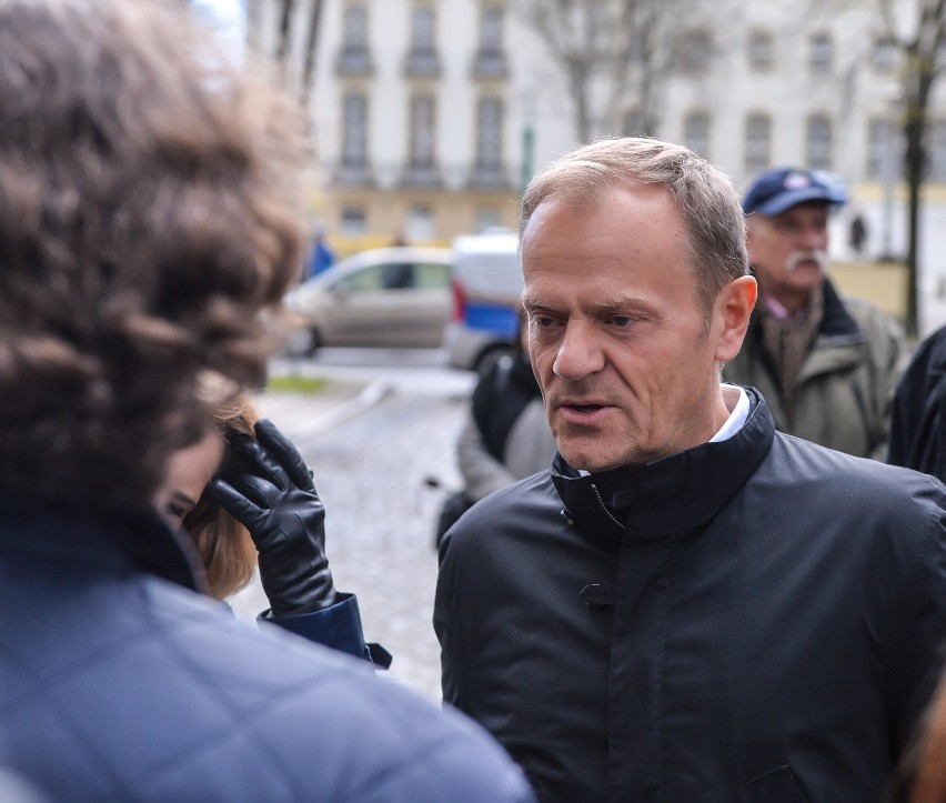 Odsłonięcie tablicy poświęconej prof. Bartoszewskiemu w...