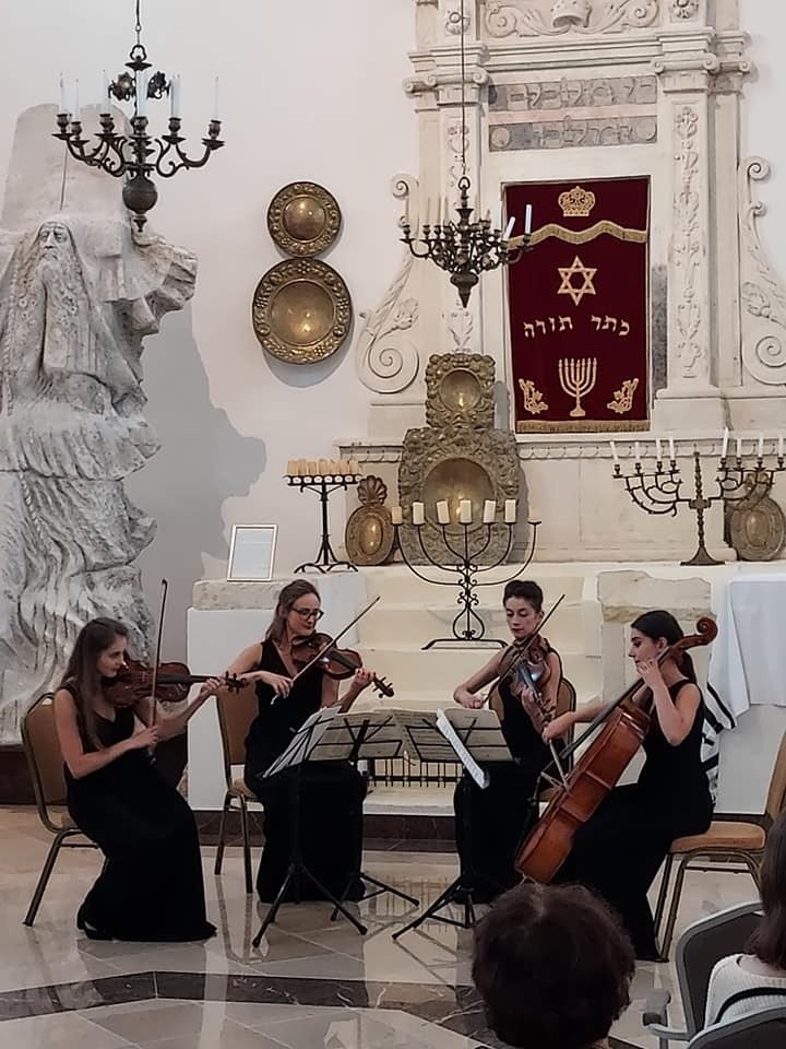Wyjątkowy koncert muzyki klasycznej w Szydłowie. Wystąpił zespół Ãtma Quartet (ZDJĘCIA)