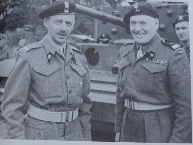 Gen. Maczek z gen. Tadeuszem Borem-Komorowskim.