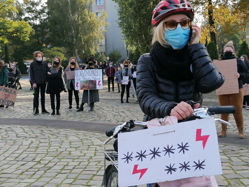 Gdański protest przeciwników zaostrzenia przepisów...