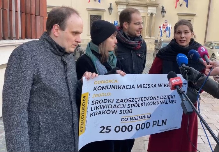 Aktywiści zabiegają o likwidację telewizji Kraków 5020 i...