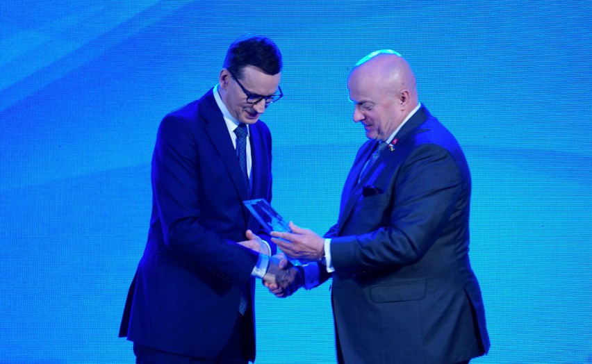Premier Mateusz Morawiecki z nagrodą „Międzynarodowy Sukces w obszarze regionów Trójmorza”