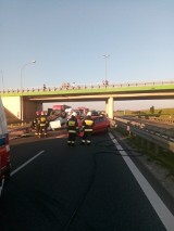 Wypadek na obwodnicy Piask. Zderzyły się dwa samochody. Jedna osoba zmarła