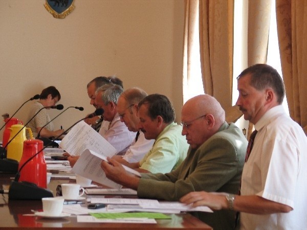 Radni powiatu przemyskiego zdecydowali o likwidacji Liceum Profilowanego w Dubiecku.