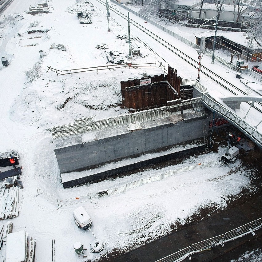 Trwa budowa nowego mostu na Wiśle