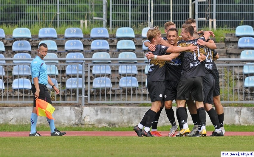 Efektowna inauguracja sezonu Bałtyku Koszalin. Chemik Police rozbity [ZDJĘCIA]