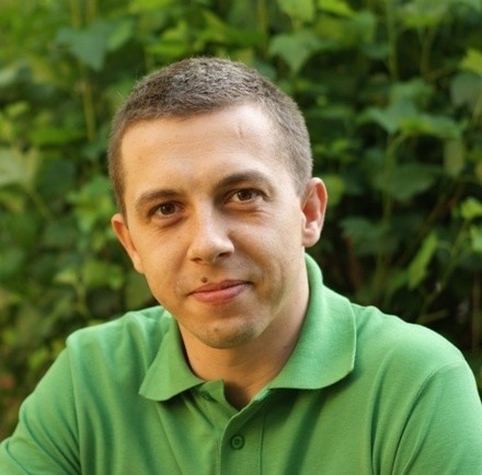 Marcin Adamski, psycholog i terapeuta par