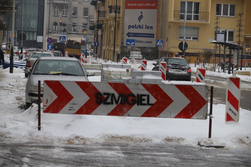 -  Chcę podkreślić, że od 2020 roku pracujemy w bardzo...