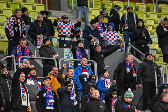 Górnik Zabrze znów zasmucił swoich kibiców przegrywając w Gdańsku z Lechią  Zobacz kolejne zdjęcia. Przesuwaj zdjęcia w prawo - naciśnij strzałkę lub przycisk NASTĘPNE