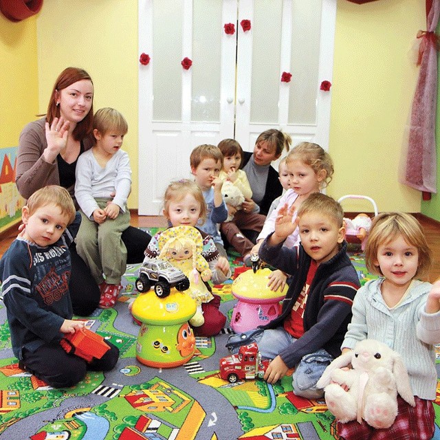 Dzieci w przedszkolu "Różany Dworek&#8221; w Zieleniewie.