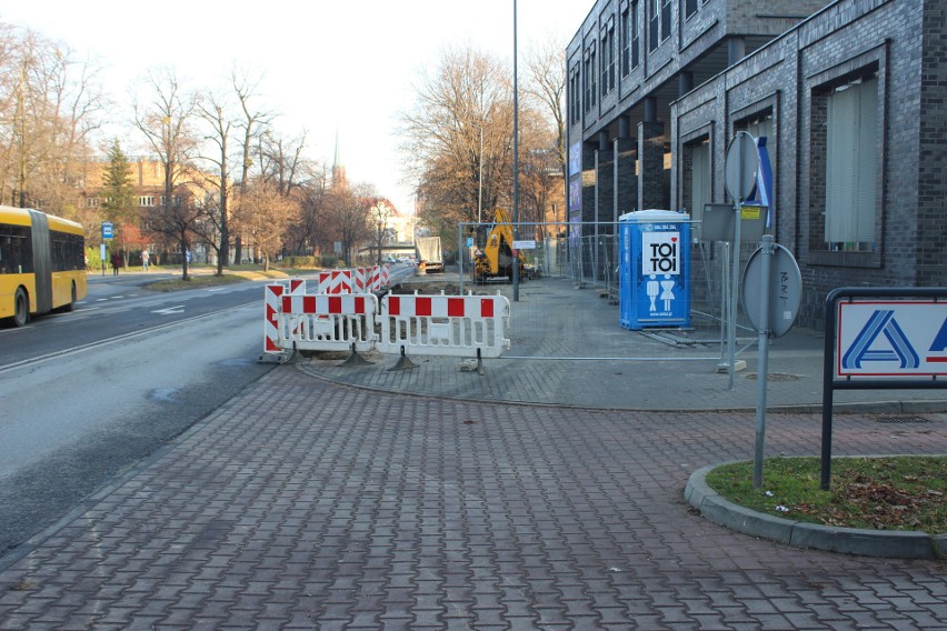 Powstaje nowy przystanek autobusowy przy ul. Wrocławskiej w...