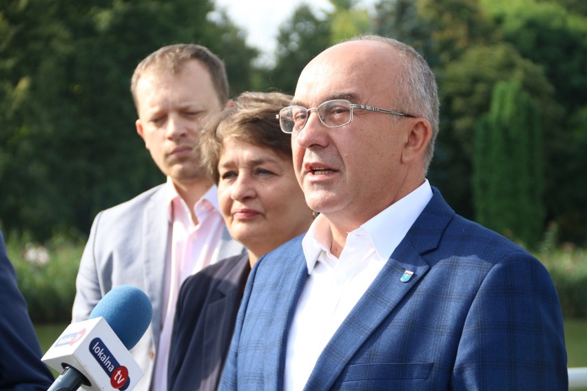 Jerzy Materek, kandydat Koalicji Obywatelskiej do Sejmu, spotkał się w czwartek z samorządowcami z powiatu ostrowieckiego [ZDJĘCIA]