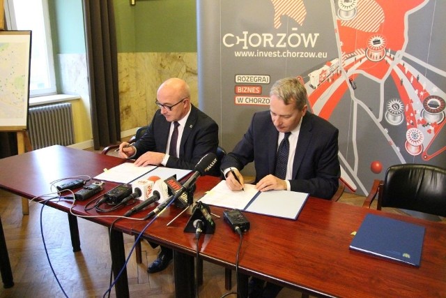 Podpisanie umowy na przekazanie unijnej dotacji dla Chorzowa