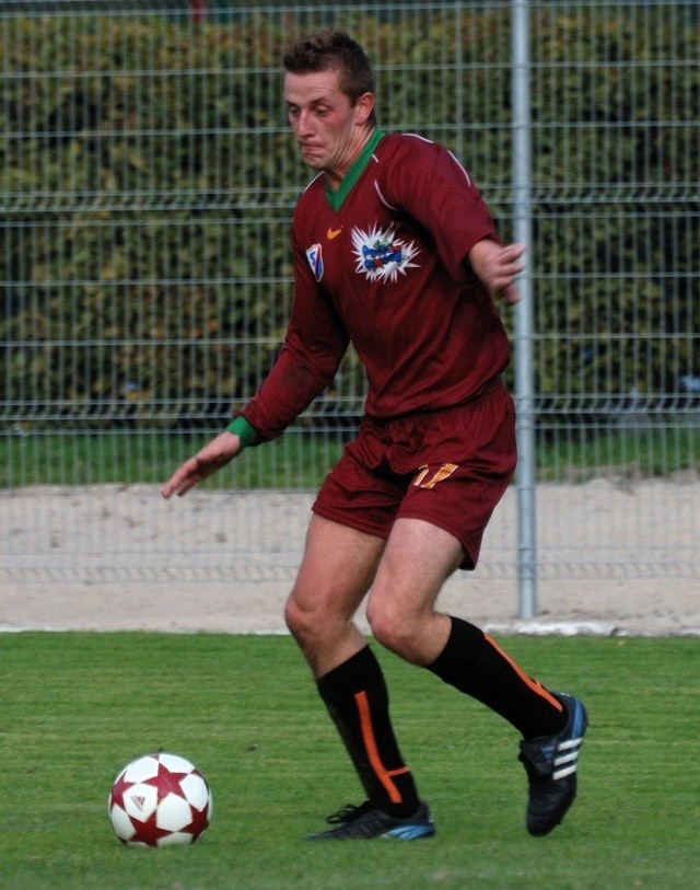 Leszek Hładuniuk zdobył pierwszego na wiosnę gola dla Sławy.