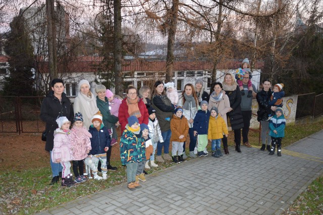 Rodzice przedszkolaków z największego osiedla w Bochni wywalczyli zmianę decyzji przez burmistrza ws. przedszkola nr 2