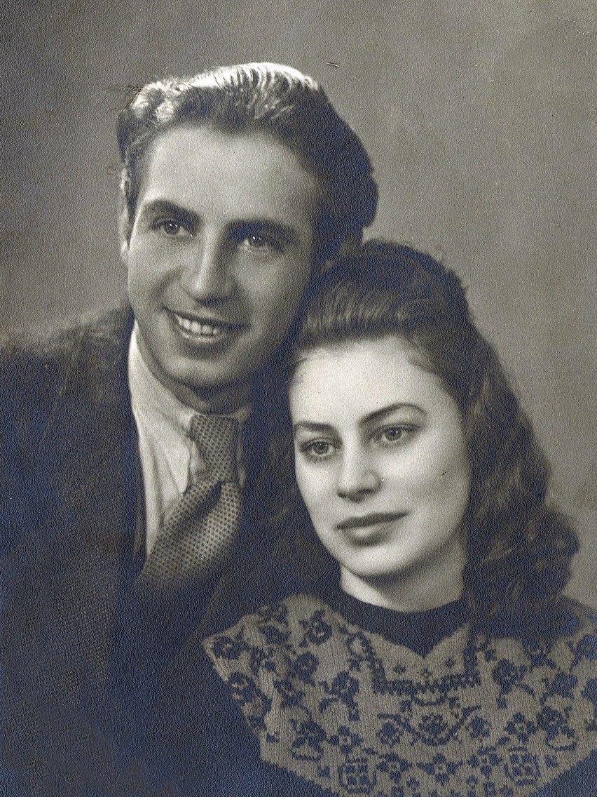 Ślubne zdjęcie Honoraty Modrzyńskiej i Witolda Lendziona,...