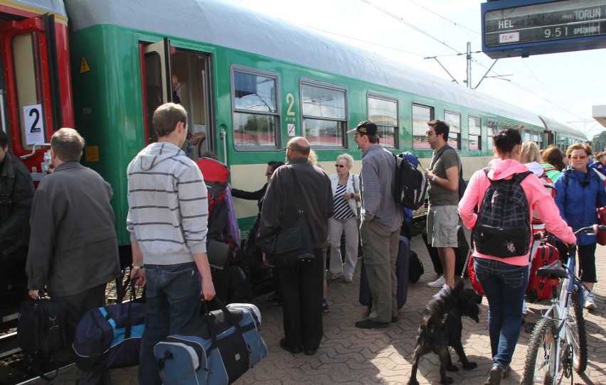 Najbardziej obciążone kierunki to tradycyjnie Hel, Kołobrzeg...